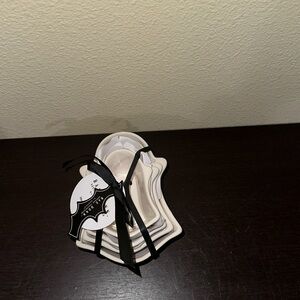 NWT Rae Dunn Ghost ceramic measuring cups | set of 4